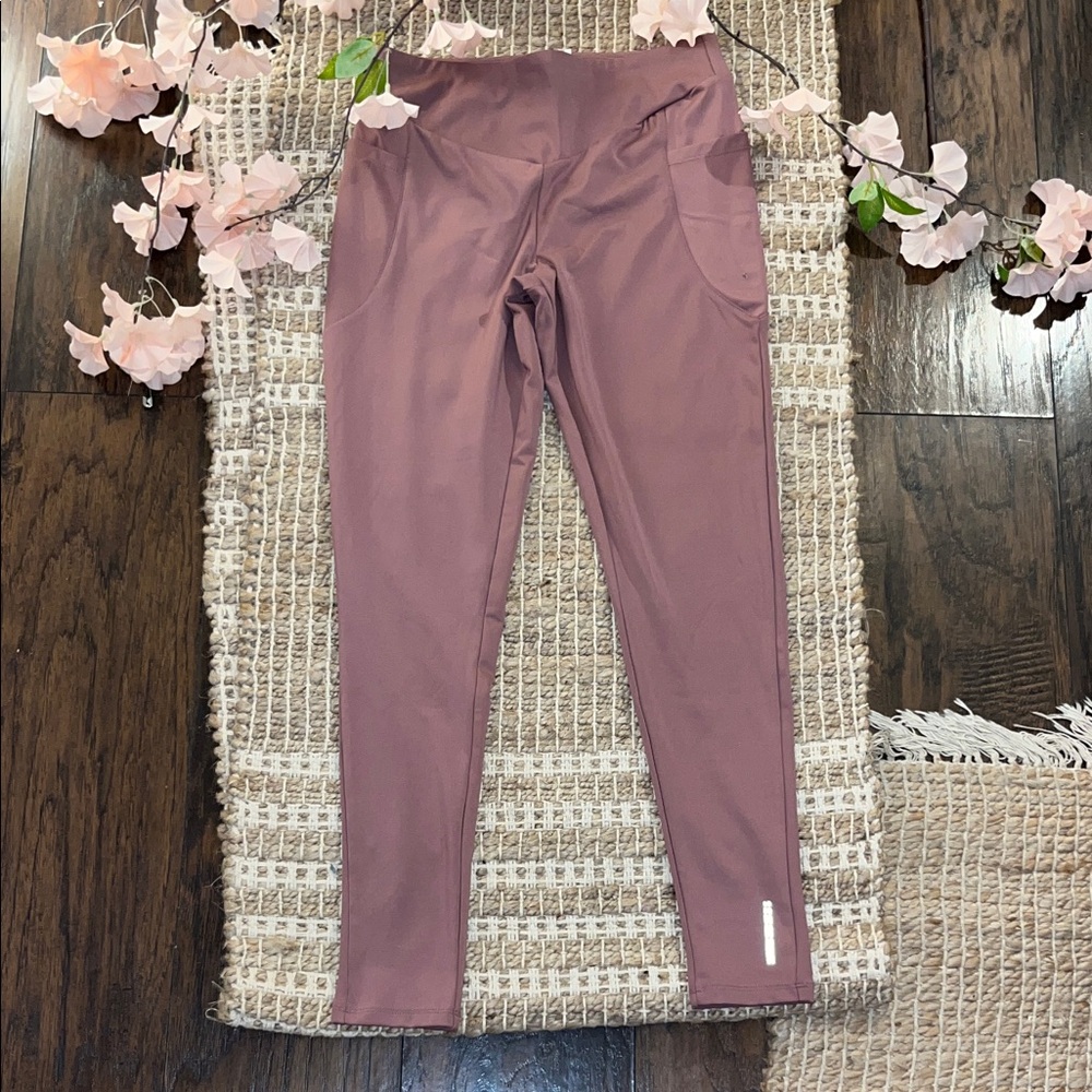 Women' Performance Leggings with Side Pockets - Mauve